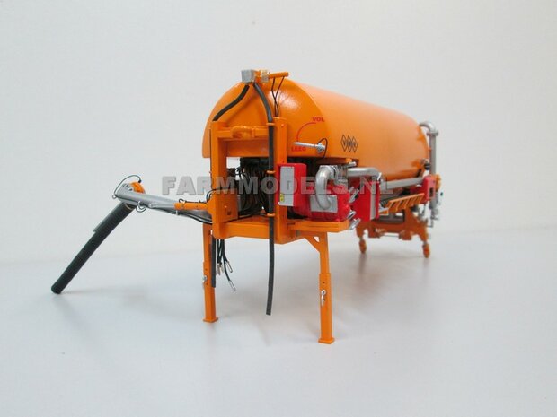 TIPS / Examples: (VMR Veenhuis) 3-axle Carrier tanks 1:32