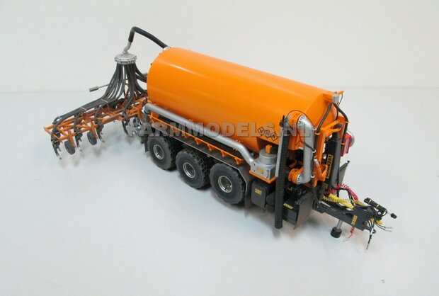 TIPS / Examples: (VMR Veenhuis) 3-axle Carrier tanks 1:32