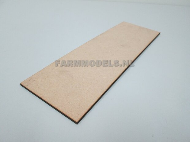 1x muurdeel Blank, 250 x 80 x 3 mm, kaal hout - t.b.v. (bewaar-) loods / stal / kantoor / huis, 1:32                