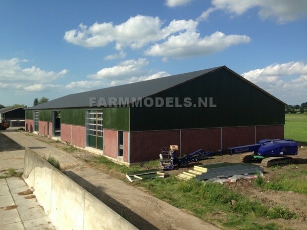 1x muurdeel Beton grijs mat, 250 x 80 x 3 mm, Hout in Betonkleur - t.b.v. (bewaar-) loods / stal / kantoor / huis, 1:32                          