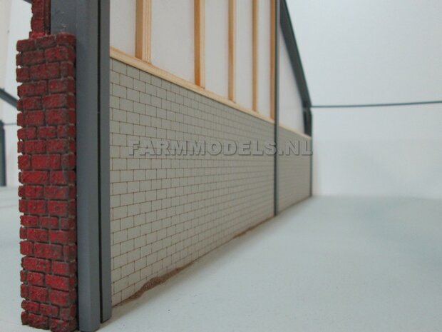 1x muurdeel Blank + 2x raamuitsparing - 250 x 80 x 3 mm, kaal hout - t.b.v. (bewaar-) loods / stal / kantoor / huis, 1:32               