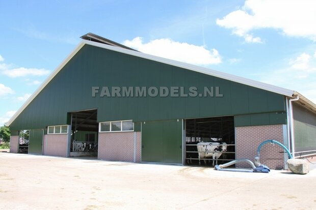 1x muurdeel Blank + 2x raamuitsparing - 250 x 80 x 3 mm, kaal hout - t.b.v. (bewaar-) loods / stal / kantoor / huis, 1:32               