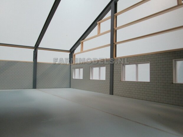 1x muurdeel Beton grijs mat + 1x raam- + 1x Raam / Deur uitsparing- 250 x 80 x 3 mm, Hout in Betonkleur - t.b.v. (bewaar-) loods / stal / kantoor / huis, 1:32