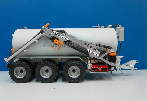 3 Asser mesttank basis (VMR Veenhuis of ander merk) Bouwpakket 1:32 (HTD)