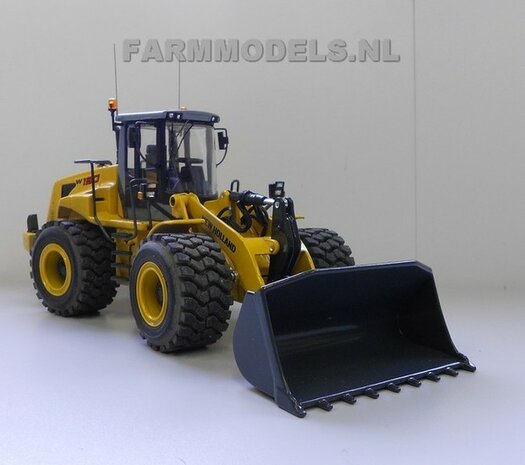 920. New Holland shovel, schaal 1:32, brede banden, snel wissel, Holaras kuilverdeler etc