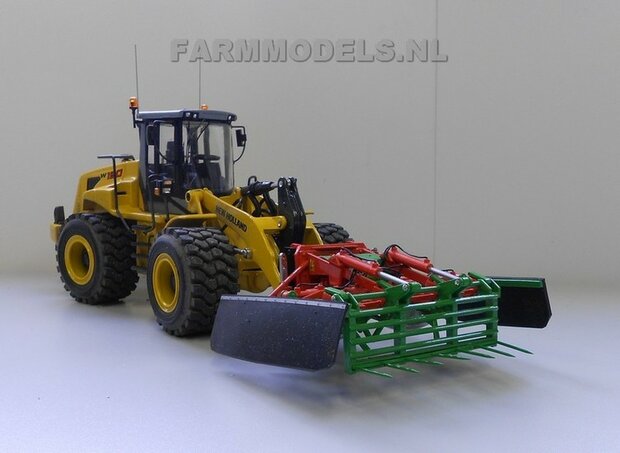 920. New Holland shovel, schaal 1:32, brede banden, snel wissel, Holaras kuilverdeler etc