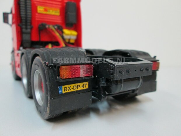 Universeel Vrachtwagen Chassis 6x4 met lift as, BOUWKIT Basis 1:32 (HTD)