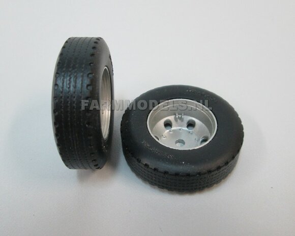 2x Ombouw / Inleg-deel + Center Ring t.b.v. Super Single / Smalle Truck banden (=velg kom+ring) NU BLANK GELEVERD, &Oslash; 17.3 x 5 mm, 1:32                               