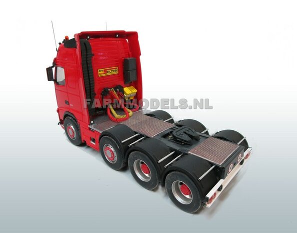 2x Brede Half Ronde Spatborden set t.b.v. Dubbellucht (Truck/Trailer) banden + &Oslash; 1.6 mm aluminium pijp, Resin  1:32              