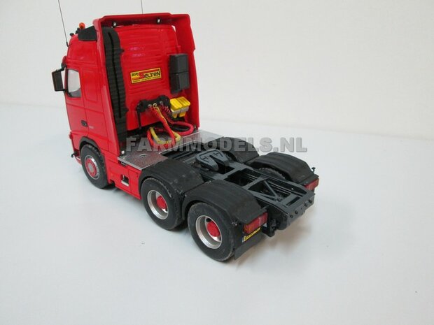 Universeel Vrachtwagen Chassis 6x4 met lift as, BOUWKIT Basis 1:32 (HTD)