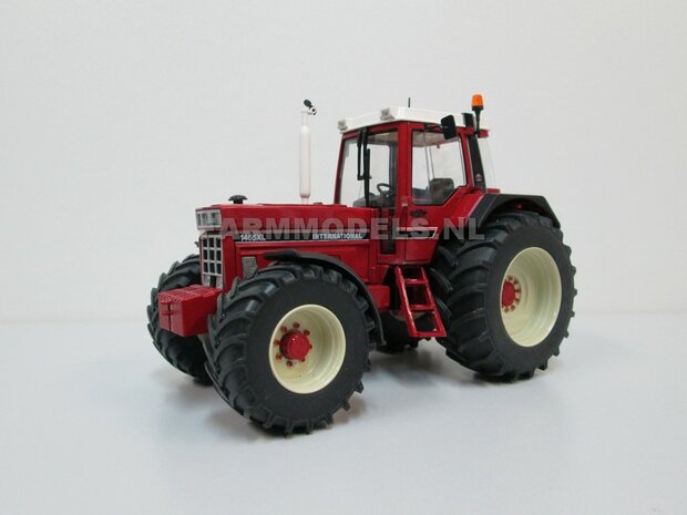 &Oslash; 61 x 25 mm: CASE IH 1455 SCHUCO: 2x Brede Banden + ALU. velgen ALUMINIUM METALIC Gespoten geleverd 1:32 Farmmodels Custom Line Series 