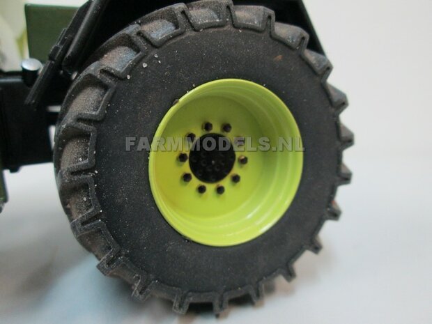 &Oslash; 47 mm: 4x brede banden + alu. velgen MB Trac 1100 , Velgen MB Trac groen + zwarte planeetkappen + wielboutringen, geschikt voor MB trac 1100 1:32            