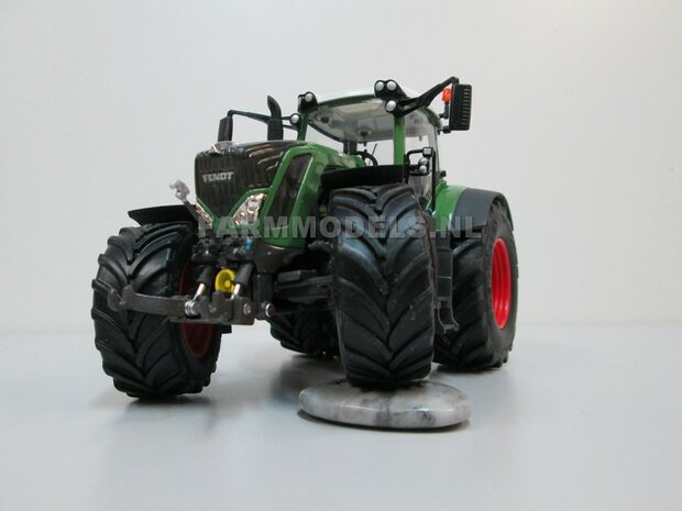 VOORBEELD FOTO&#039;S Fendt 828 Vario S4 (2015), Brede banden + spatborden + trekhaak - 1:32 Wiking Handmatig verbouwd / Manually rebuilt   VOORBEELDFOTO