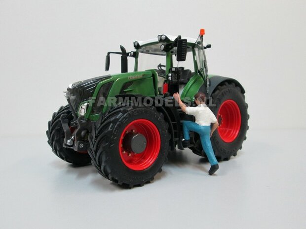 VOORBEELD FOTO&#039;S Fendt 828 Vario S4 (2015), Brede banden + spatborden + trekhaak - 1:32 Wiking Handmatig verbouwd / Manually rebuilt   VOORBEELDFOTO