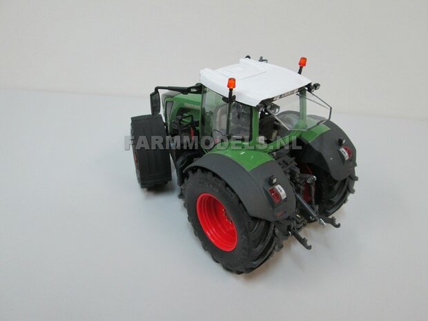 VOORBEELD FOTO&#039;S Fendt 828 Vario S4 (2015), Brede banden + spatborden + trekhaak - 1:32 Wiking Handmatig verbouwd / Manually rebuilt   VOORBEELDFOTO