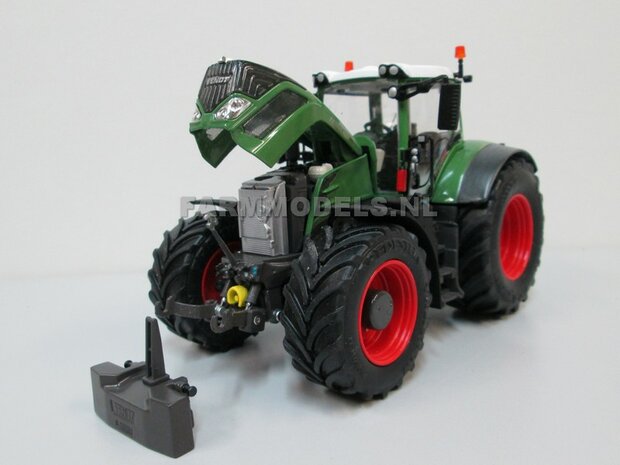 VOORBEELD FOTO&#039;S Fendt 828 Vario S4 (2015), Brede banden + spatborden + trekhaak - 1:32 Wiking Handmatig verbouwd / Manually rebuilt   VOORBEELDFOTO