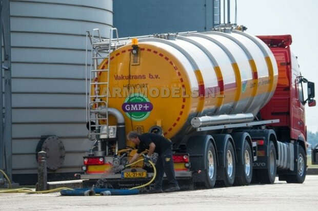 Flensplaat + 90 graden Bocht = draaibaar stuk t.b.v. buis &Oslash; 5 mm 1:32