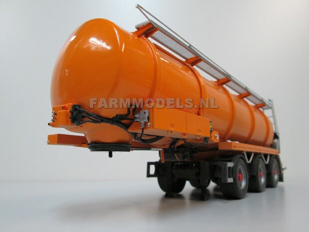 Mestoplegger + SuperSingle Banden (VMA / D-Tec) 3 asser mest trailer (slurrytanker) Bouwpakket Basis 1:32 (HTD)          