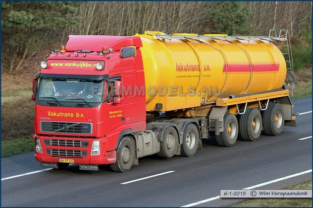 Mestoplegger + SuperSingle Banden (VMA / D-Tec) 3 asser mest trailer (slurrytanker) Bouwpakket Basis 1:32 (HTD)          