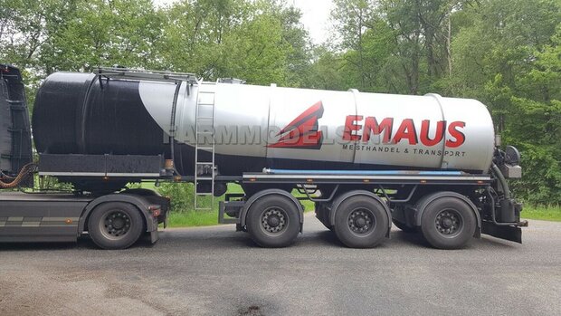 Mestoplegger + SuperSingle Banden (VMA / D-Tec) 3 asser mest trailer (slurrytanker) Bouwpakket Basis 1:32      