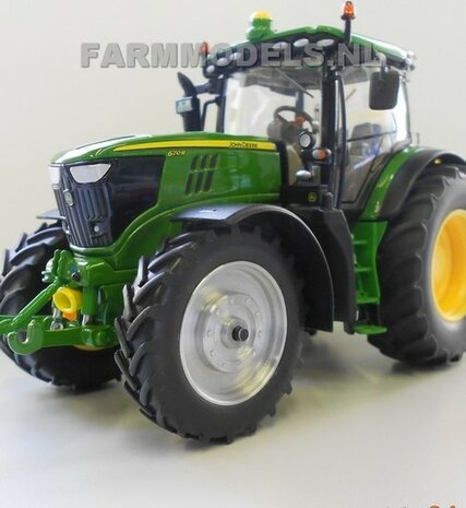 Smalle banden + Alu. velgen Vooras (John Deere 6210 / Claas 950 Wiking) zware trekkers 1:32 