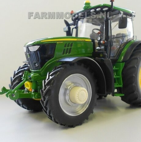 Smalle banden + Alu. velgen Vooras (John Deere 6210 / Claas 950 Wiking) zware trekkers 1:32 