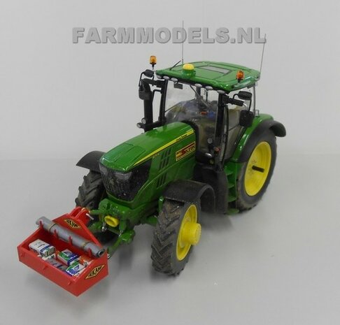 040. Monosem fronttank met ma&iuml;s zaaier, gemonteerd op Fendt, John Deere, New Holland of Claas...