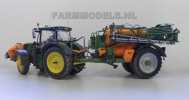 327. John Deere 6210R met Amazone UX 5200 Veldspuit en Amazone fronttank FT 1001 Agri Service Selten