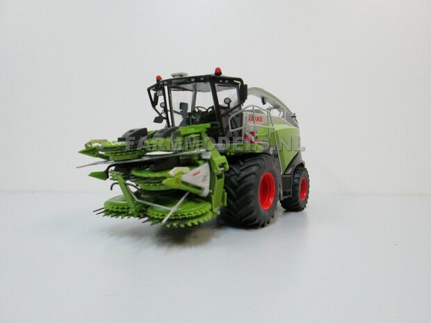 Claas Jaguar 860 op Brede banden + 1x Orbis 750 + PU 300 graspickup &amp; koel roosters geplaatst op hakselaar 1:32, Wiking