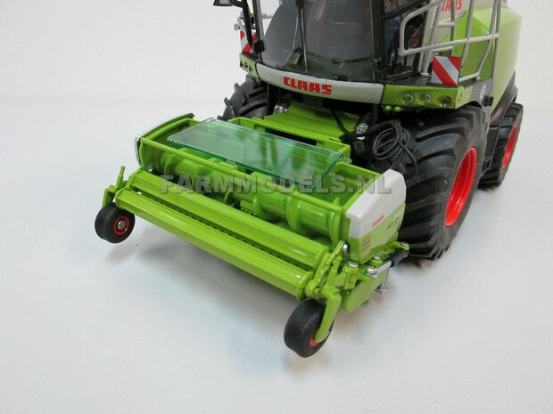 Claas Jaguar 860 op Brede banden + 1x Orbis 750 + PU 300 graspickup &amp; koel roosters geplaatst op hakselaar 1:32, Wiking