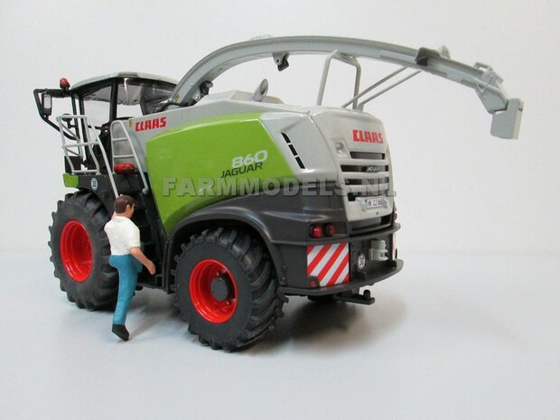 Claas Jaguar 860 op Brede banden + 1x Orbis 750 + PU 300 graspickup &amp; koel roosters geplaatst op hakselaar 1:32, Wiking