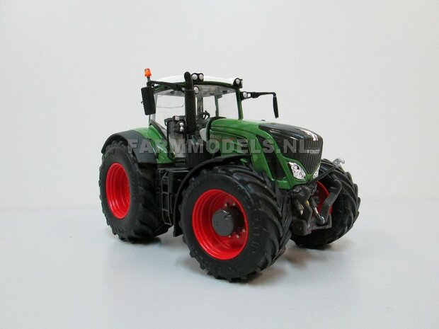 VOORBEELD FOTO&#039;S Fendt 939 Vario G2 (2014/Tier IV), Brede banden + spatborden + trekhaak - 1:32 Wiking Handmatig verbouwd / Manually rebuilt