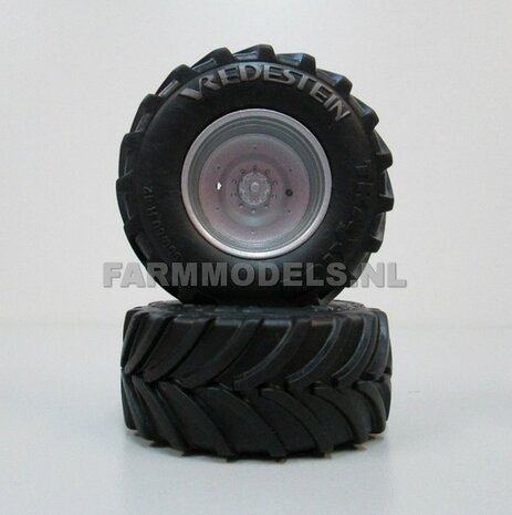 Vredestein Traxion 900/60 R42 (achteras) banden (Vredestein in lichtgrijs) &Oslash; 68.2 mm + Metallic Zilvergrijs gespoten Diecast velgen, 1:32 Universele set