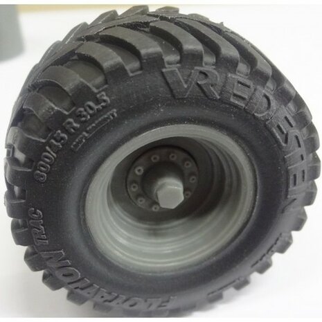 Vredestein Flotation Trac, &Oslash; 47 mm, 800/45 R30.5 met kunststof velgen   1:32   04251 