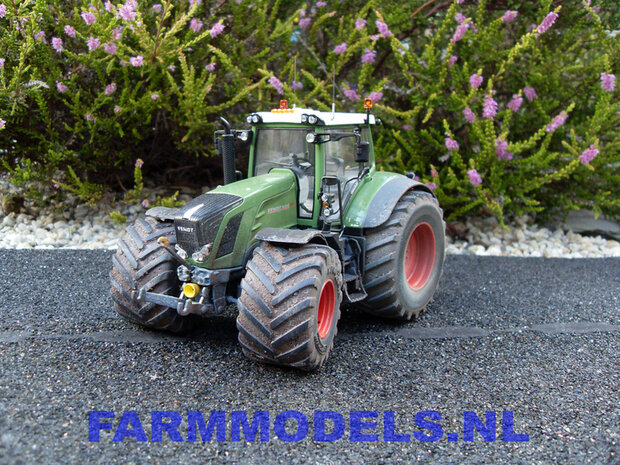 199. Fendt 828 Gebr. Selten stelt zaaibebcombinatie in bedrijf