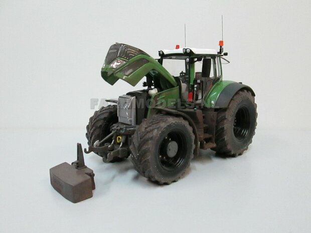 VOORBEELD FOTO&#039;S BLACK Rims STOFLOOK Fendt 939 Vario G2 (2014/Tier IV) Brede banden + spatborden + trekhaak - Antennes 1:32 Wiking Handmatig verbouwd / Manually rebuilt