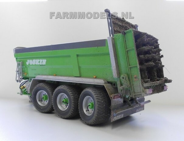 515. Joskin Fertispace op 3 asser Michelin Cargo XBib 710/50 R.30, met John Deere 6210R en Massey Ferguson 7499