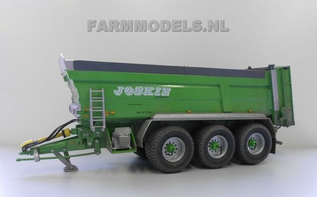 515. Joskin Fertispace op 3 asser Michelin Cargo XBib 710/50 R.30, met John Deere 6210R en Massey Ferguson 7499