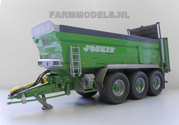 515. Joskin Fertispace op 3 asser Michelin Cargo XBib 710/50 R.30, met John Deere 6210R en Massey Ferguson 7499