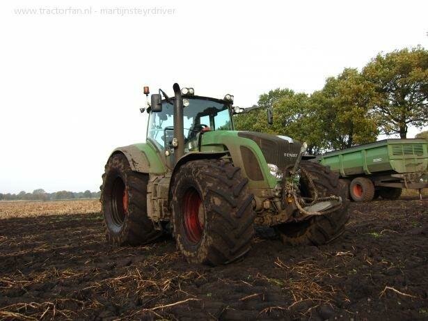 206. Fendt 936 op extra brede sloffen