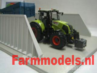 Sleufsilo Agri Gio AG12   1:32    Betonlook kunststof gedetaileerd 