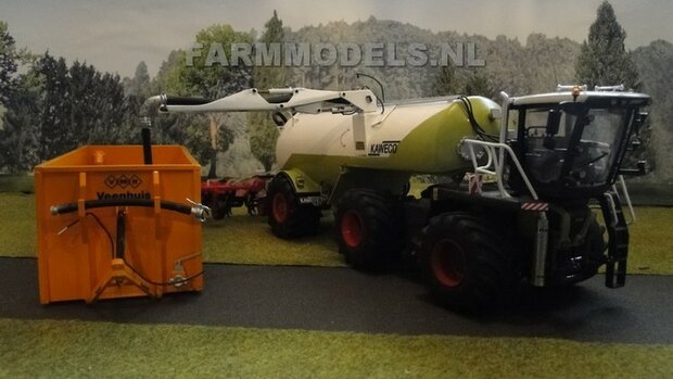 416. Claas Xerion 3800 Saddletrack, met oplegger tank en bouwland injecteur.