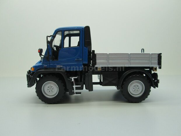 BLAUW Mercedes Benz Unimog U400 1:32 - Blue Versie   32380Cb         EXPECTED