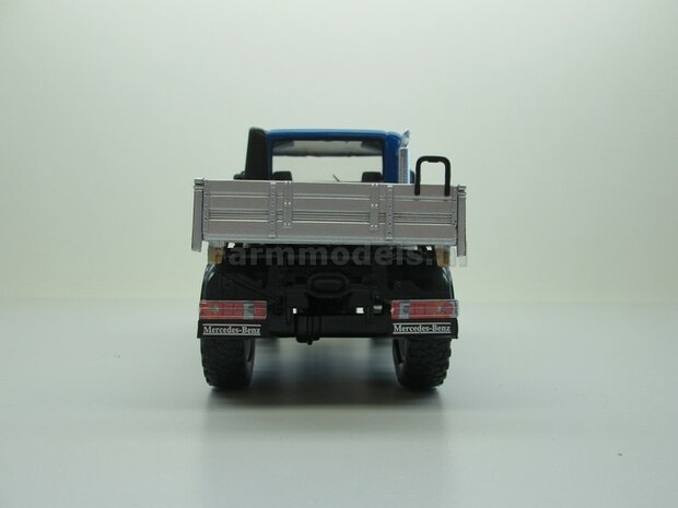 BLAUW Mercedes Benz Unimog U400 1:32 - Blue Versie   32380Cb         EXPECTED