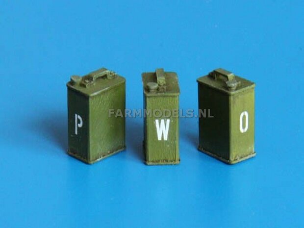 9x (GB) Jerrycans   EL016