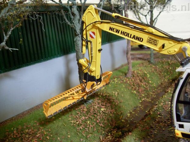 916. New Holland mobiele kranen Loonbedrijf Voncken in actie