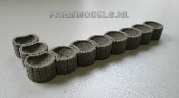 10x Beton grijs Plantenbakken / Erf afscheiding 1:32 