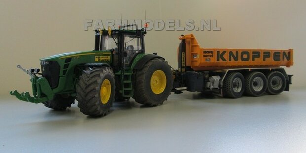 351. John Deere 8530 met VMR Carrier en puin containers