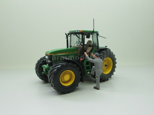 John Deere 7710 Aluminium achteras velgen  +  banden &Oslash; 62 mm, geschikt voor de John Deere 7710 Schuco 1:32 