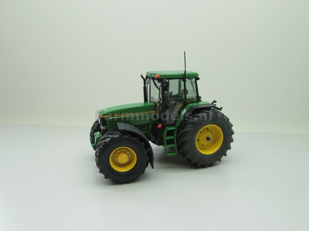 John Deere 7710 Aluminium achteras velgen  +  banden &Oslash; 62 mm, geschikt voor de John Deere 7710 Schuco 1:32 